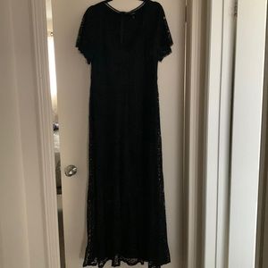 Beautiful Torrid maxi dress. Soft lace with nice weight.